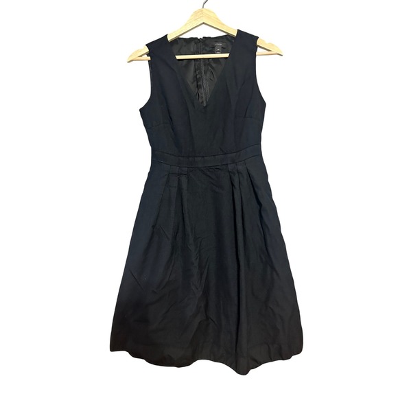 J. Crew Dresses & Skirts - J.Crew V Neck Pleated Fit Flare Dress Women Sz 4P Little Black Dress Festive